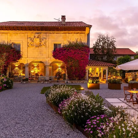 Casona Cinco Calderas Hotel Galizano