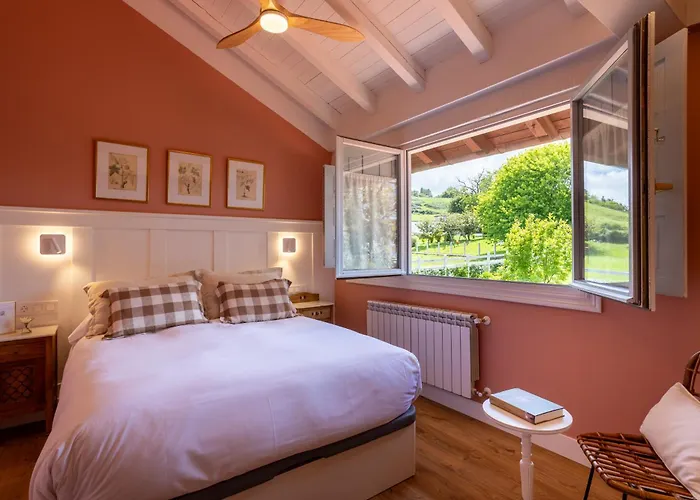 Hotel Casona Cinco Calderas 3*