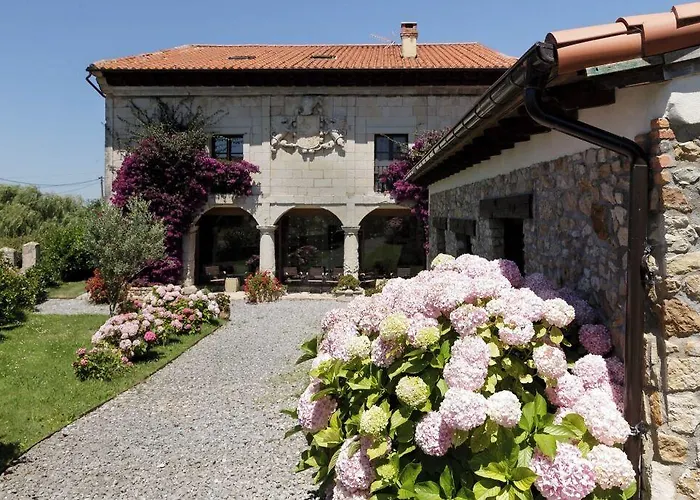 Casona Cinco Calderas Hotel Galizano