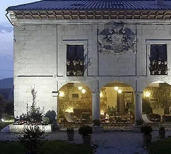 Casona Cinco Calderas Hotel