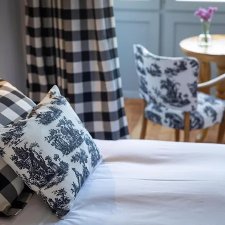 ホテル Casona Cinco Calderas ガリサノ